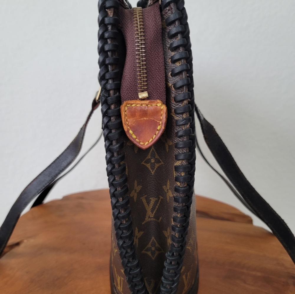 Louis Vuitton - Vintage Boho Bags restyled Shoulder Bag/NEEDS NEW STRAPS!!!!!! - Picture 7 of 16